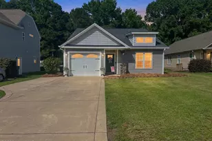 117 Cove Pl, Clinton, NC 28328 - Photo 1