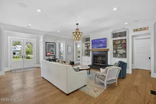 410 Sunrise Ct, Emerald Isle, NC 28594 - Photo 7
