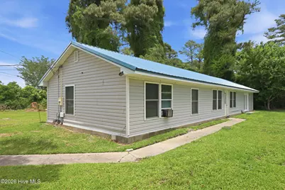 1239 Hibbs Road, Newport, NC 28570 - Photo 3