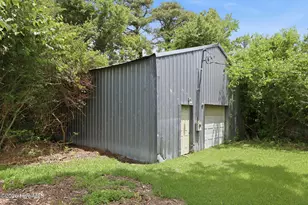 1239 Hibbs Rd, Newport, NC 28570 - Photo 5