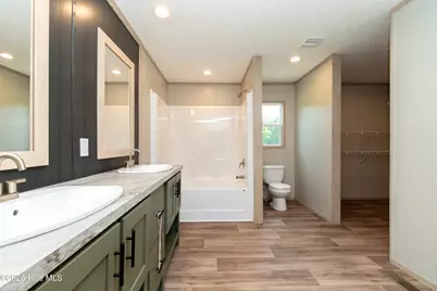 688 Deep Creek Road, Hertford, NC 27944 - Photo 15