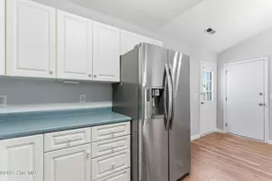 805 Valley Forge Ct, Wilmington, NC 28411 - Photo 5