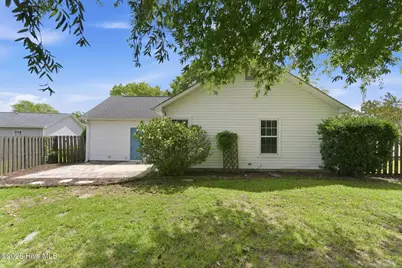 805 Valley Forge Court, Wilmington, NC 28411 - Photo 27