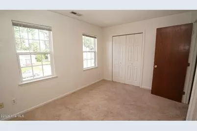 980 W Pueblo Drive, Jacksonville, NC 28546 - Photo 17