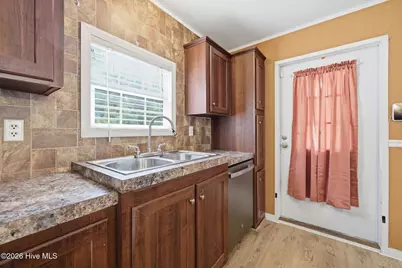 172 Gray Squirrel Lane, Newport, NC 28570 - Photo 15