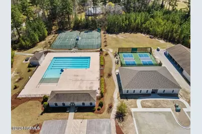1002 Parchment Bluff, New Bern, NC 28562 - Photo 9