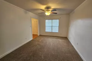 208 Burning Tree Ln, Jacksonville, NC 28546 - Photo 5