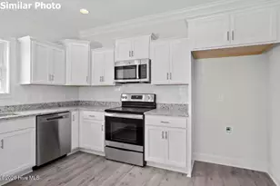 508 E Black Water Ln, Maysville, NC 28555 - Photo 9