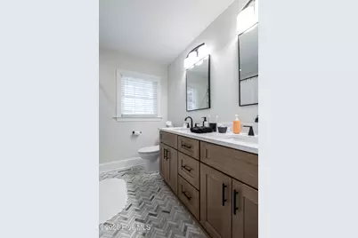 1705 Englewood Drive, Greenville, NC 27858 - Photo 37