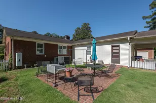 1705 Englewood Dr, Greenville, NC 27858 - Photo 63