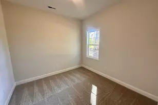 704 A Bynum Ave, Maysville, NC 28555 - Photo 13