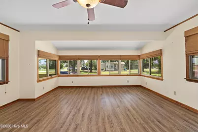 113 Driftwood Drive, Elizabeth City, NC 27909 - Photo 7