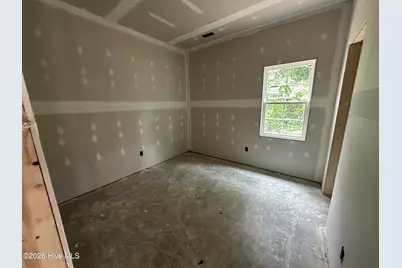 704 B Bynum Avenue, Maysville, NC 28555 - Photo 9