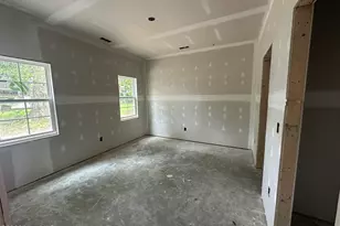 704 B Bynum Ave, Maysville, NC 28555 - Photo 11