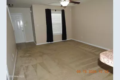 421 Falls Cove, Jacksonville, NC 28546 - Photo 11