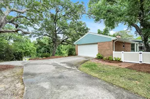 207 River Dr, Southport, NC 28461 - Photo 51