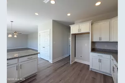 510 E Black Water Lane, Maysville, NC 28555 - Photo 9