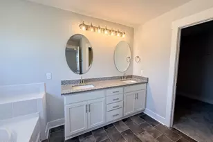 510 E Black Water Ln, Maysville, NC 28555 - Photo 17