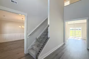 510 E Black Water Ln, Maysville, NC 28555 - Photo 3