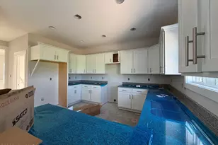 510 E Black Water Ln, Maysville, NC 28555 - Photo 5