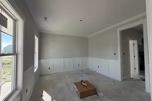 510 E Black Water Ln, Maysville, NC 28555 - Photo 3