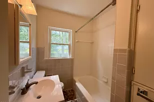 407 Vann Dr, Clinton, NC 28328 - Photo 15