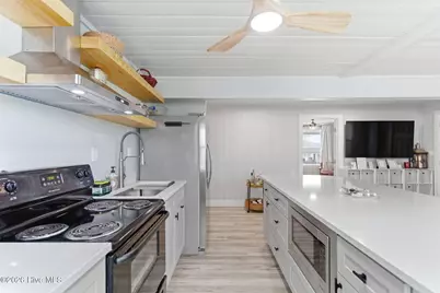 415 Carolina Beach Avenue N, Carolina Beach, NC 28428 - Photo 119