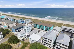 415 Carolina Beach Ave N, Carolina Beach, NC 28428 - Photo 17