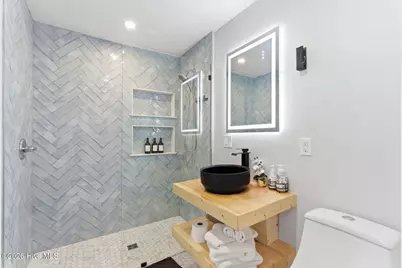 415 Carolina Beach Avenue N, Carolina Beach, NC 28428 - Photo 89