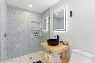415 Carolina Beach Ave N, Carolina Beach, NC 28428 - Photo 89