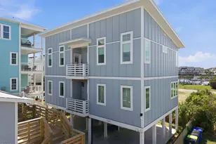415 Carolina Beach Ave N, Carolina Beach, NC 28428 - Photo 9