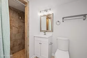 101 Ocean Dr, Emerald Isle, NC 28594 - Photo 59