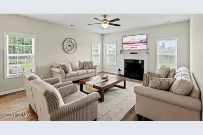 709 Appling Court, Jacksonville, NC 28546 - Photo 17