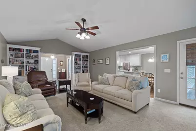 262 Clayton Pointe Drive, Clayton, NC 27520 - Photo 7