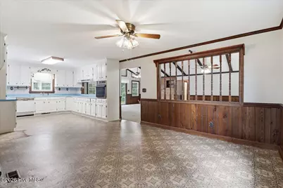 3830 Wayne Memorial Drive, Goldsboro, NC 27534 - Photo 11