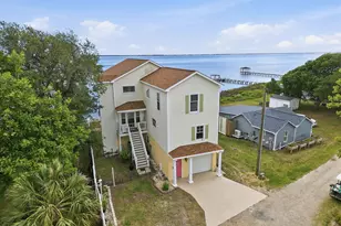 103 Waterfront Ave, Newport, NC 28570 - Photo 11