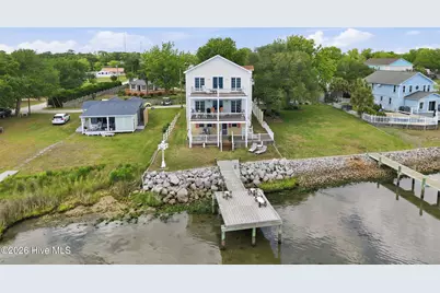 103 Waterfront Avenue, Newport, NC 28570 - Photo 13