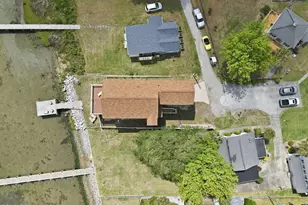 103 Waterfront Ave, Newport, NC 28570 - Photo 21