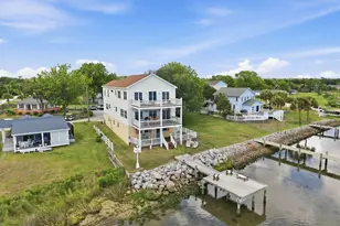 103 Waterfront Ave, Newport, NC 28570 - Photo 15