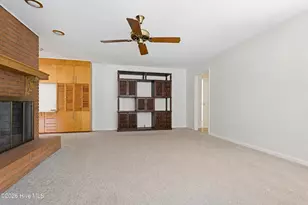 527 Edgewood Cir, Whiteville, NC 28472 - Photo 19