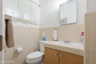 527 Edgewood Cir, Whiteville, NC 28472 - Photo 39