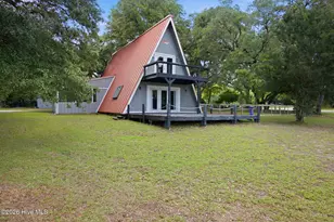 1098 Kings Landing Rd, Hampstead, NC 28443 - Photo 1