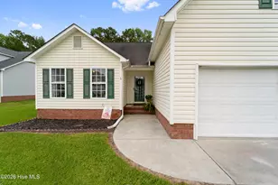183 Bridlewood Dr, Jacksonville, NC 28540 - Photo 3