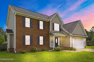 206 Honey Ct E, Jacksonville, NC 28540 - Photo 1