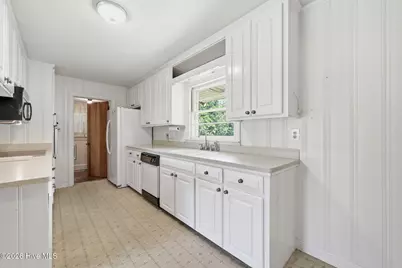 711 Fairlane Drive, Grifton, NC 28530 - Photo 15