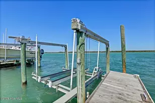 712 Channel Blvd, Topsail Beach, NC 28445 - Photo 7