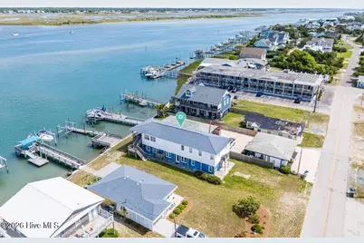 712 Channel Boulevard, Topsail Beach, NC 28445 - Photo 9