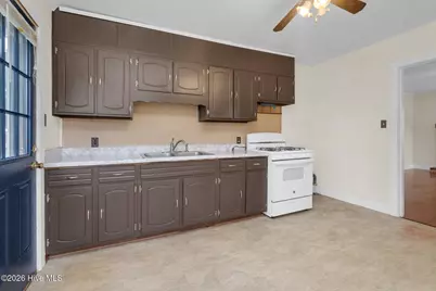 208 Craven Street, Tarboro, NC 27886 - Photo 9