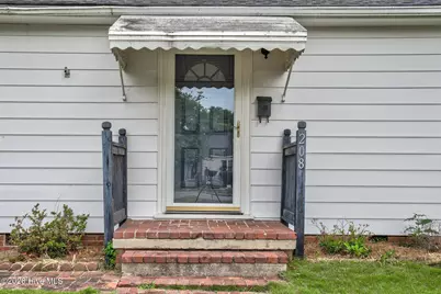 208 Craven Street, Tarboro, NC 27886 - Photo 3