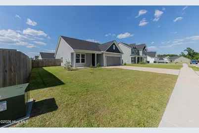 103 Flora Field Drive, Jacksonville, NC 28546 - Photo 3